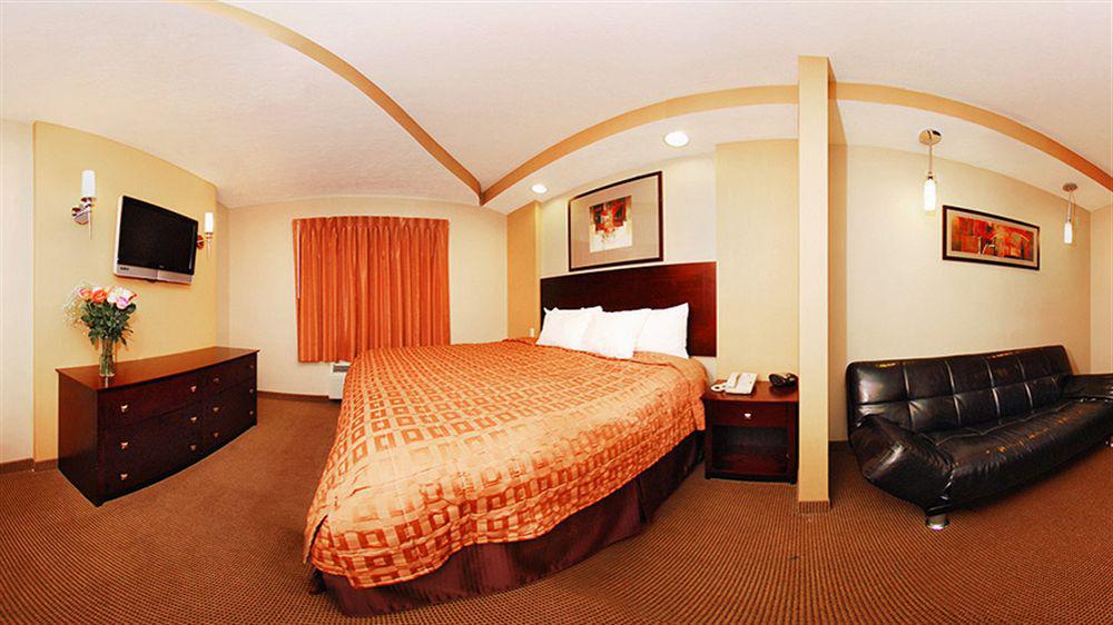 Hometowne Studios & Suites Washington Exterior photo